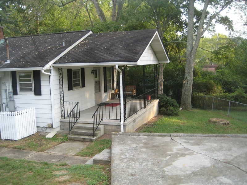 112 Pembroke Rd, Oak Ridge, TN 37830