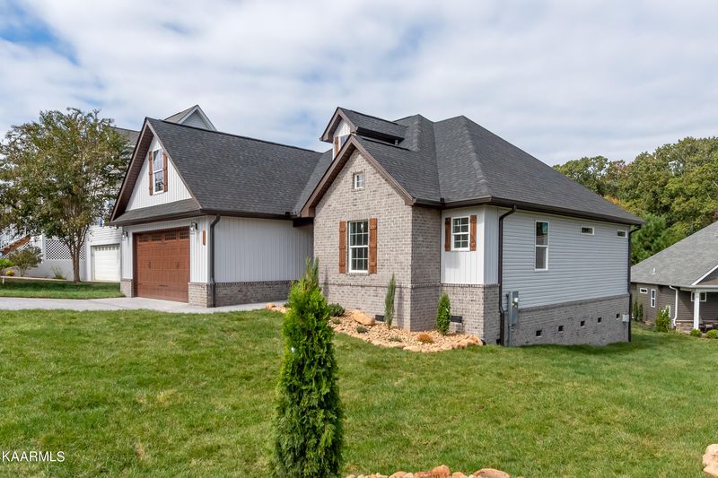 112 Pocola Way, Loudon, TN 37774