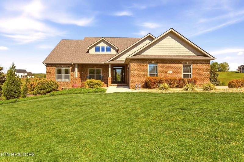 112 Roaming Fawn Dr, Rockwood, TN 37854