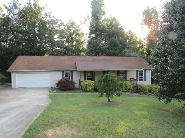 112 Royal View Ln, Powell, TN 37849
