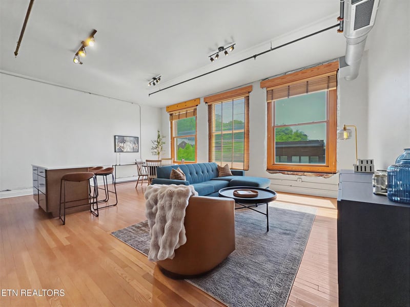 112 S Gay St #201, Knoxville, TN 37902