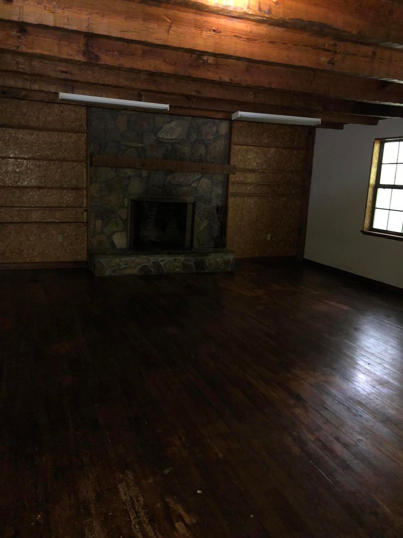 112 Skyland Ln, Powell, TN 37849
