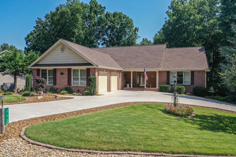 112 Springdale Dr, Fairfield Glade, TN 38558
