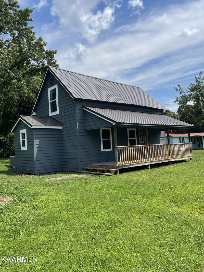 112 Sunset Ave, Englewood, TN 37329