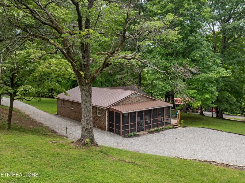 112 Tanasi Ln, Andersonville, TN 37705