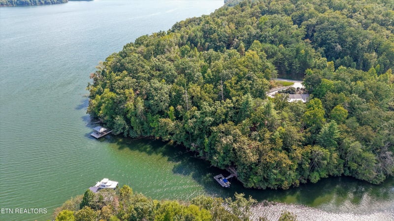 112 Thief Neck Dr, Rockwood, TN 37854