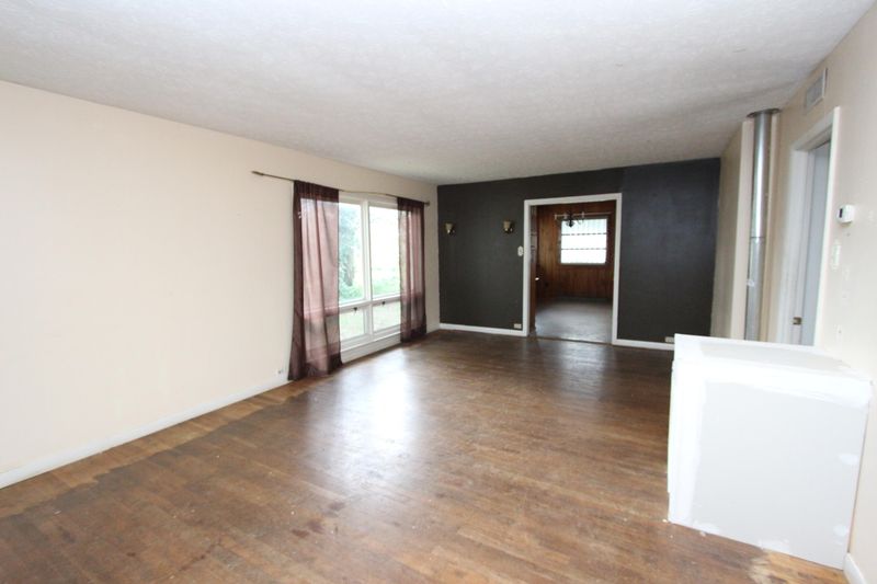 112 Townsend Rd, Oak Ridge, TN 37830