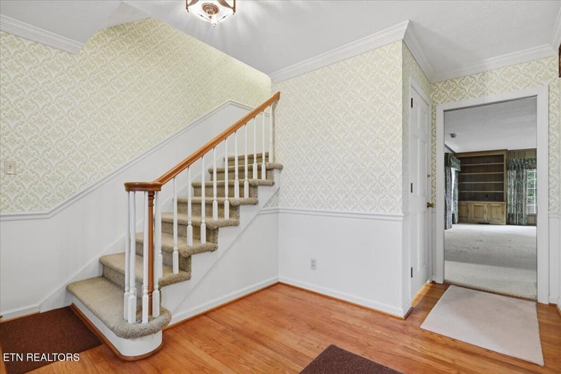 112 Walden Ln, Harriman, TN 37748