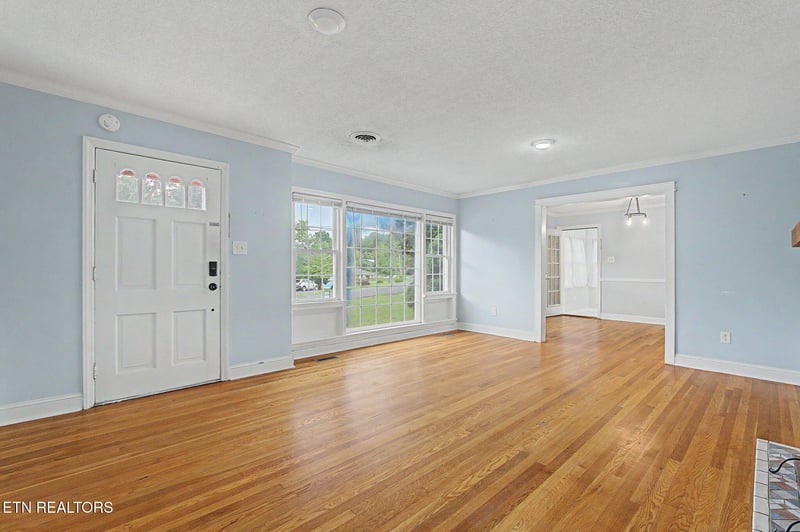 112 Y Rd, Sevierville, TN 37862