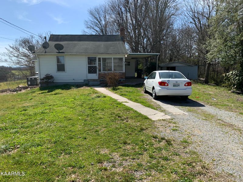 1120 Slop Creek Rd, Russellville, TN 37860
