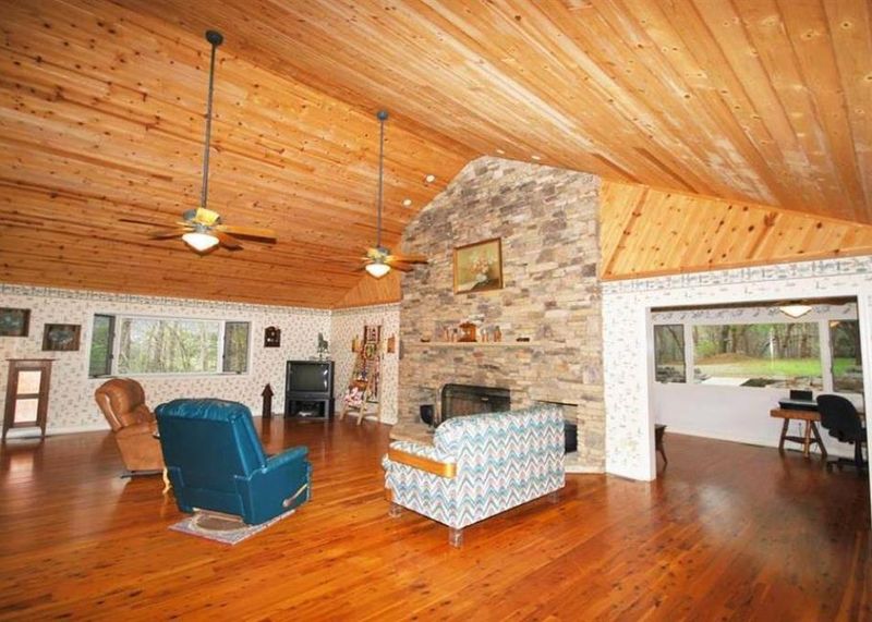1121 Cummings Chapel Rd, Sevierville, TN 37876