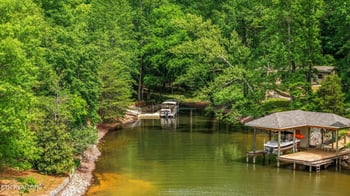 1121 S Sequoyah Dr, Friendsville, TN 37737