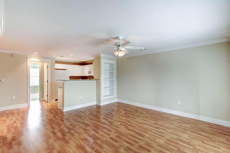 1121 Tree Top Way Apt 1423, Knoxville, TN 37920