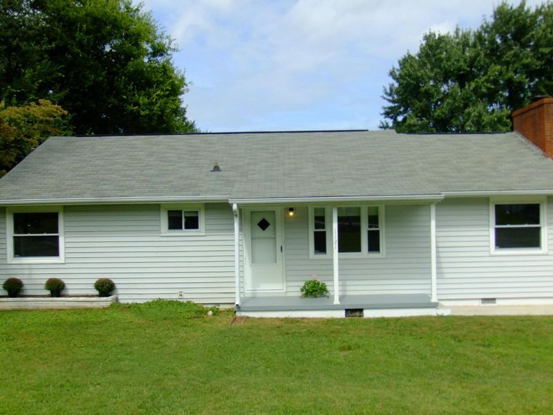 1121 Withlow Dr, Knoxville, TN 37912