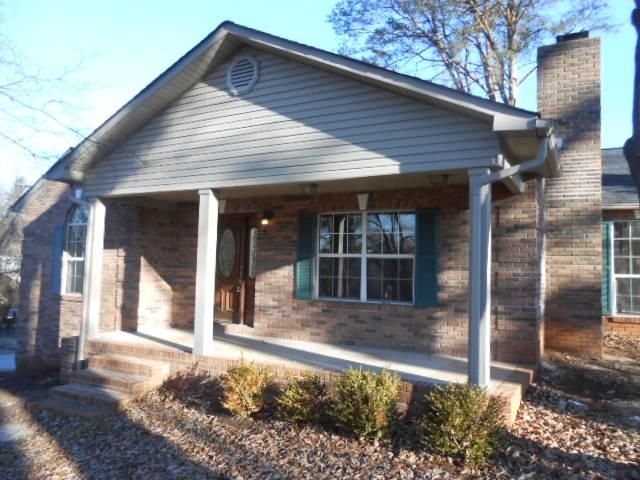 1122 E Lincoln Rd, Maryville, TN 37804