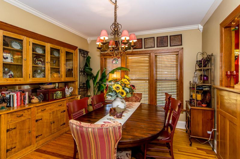 1122 Everett Ave, Maryville, TN 37804