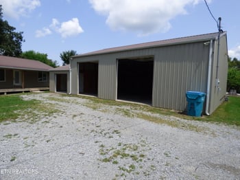 1122 Old Lantana Rd, Crossville, TN 38555