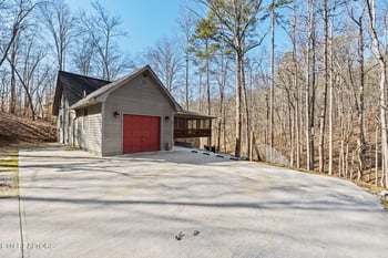1123 Cove Pointe Rd, Lafollette, TN 37766
