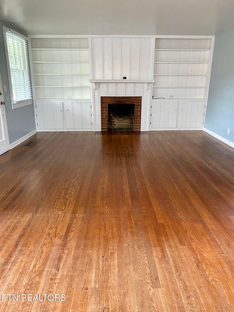 1123 Washington Ave, Etowah, TN 37331