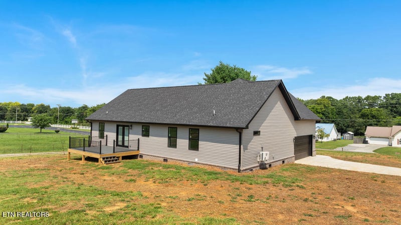 1124 Ruby Way, Greenback, TN 37742