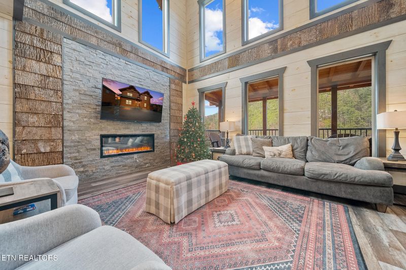 1125 Autumn Path Way, Sevierville, TN 37862