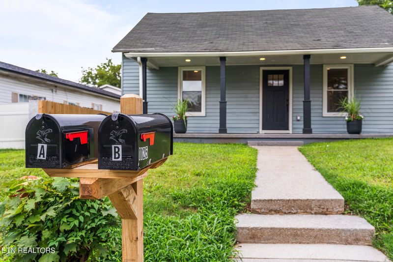 1125 Monroe St #A/B, Sweetwater, TN 37874