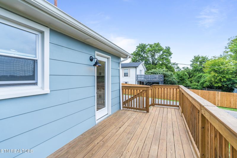1125 Monroe St #A/B, Sweetwater, TN 37874