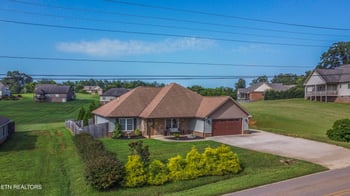 1125 Walker Rd, Maryville, TN 37801