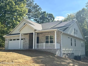 1127 Edith Ln, Lenoir City, TN 37771