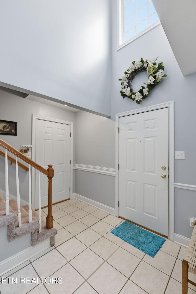 1127 Gazebo Way, Powell, TN 37849