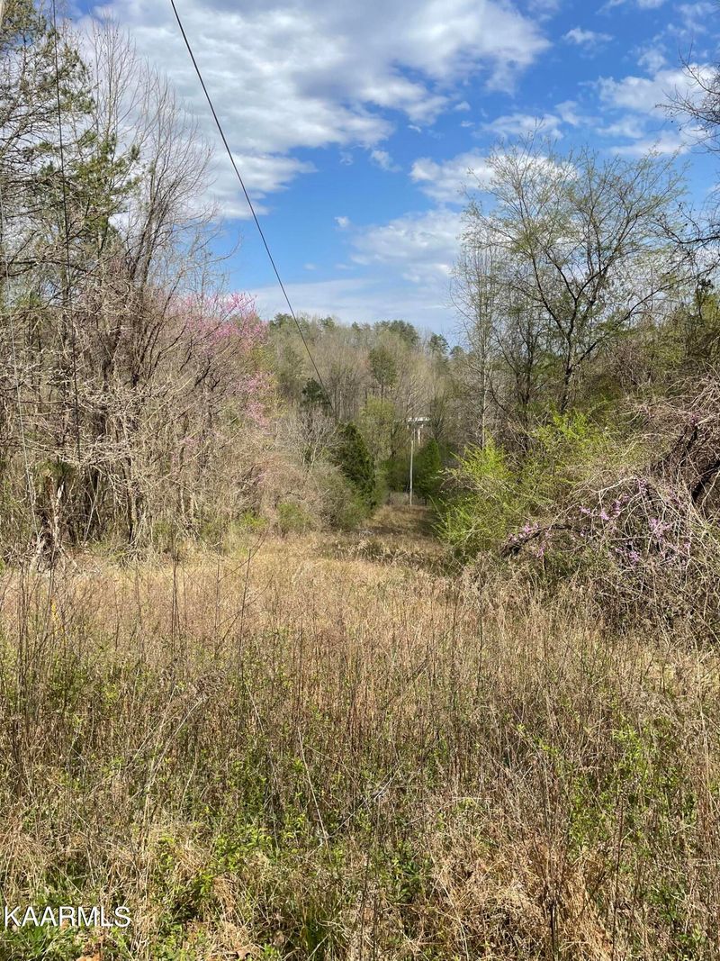 1127 Mountain View Rd, Rockwood, TN 37854
