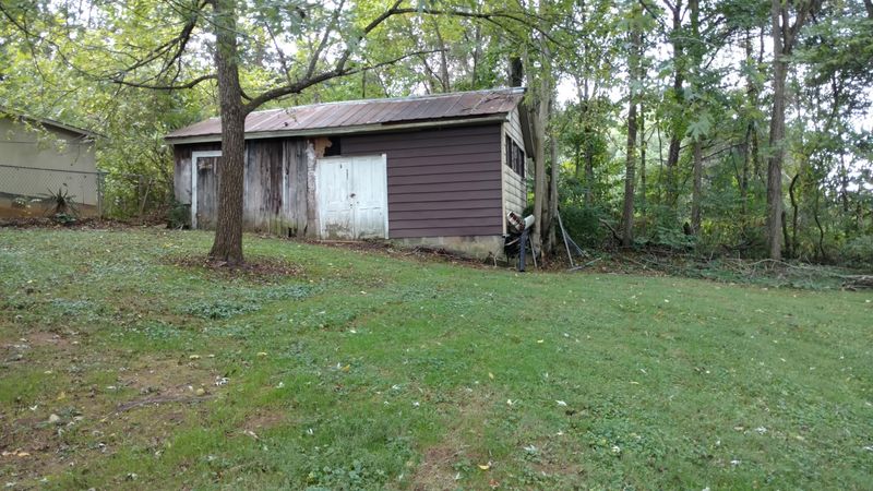 1128 Carmichael St, Morristown, TN 37814