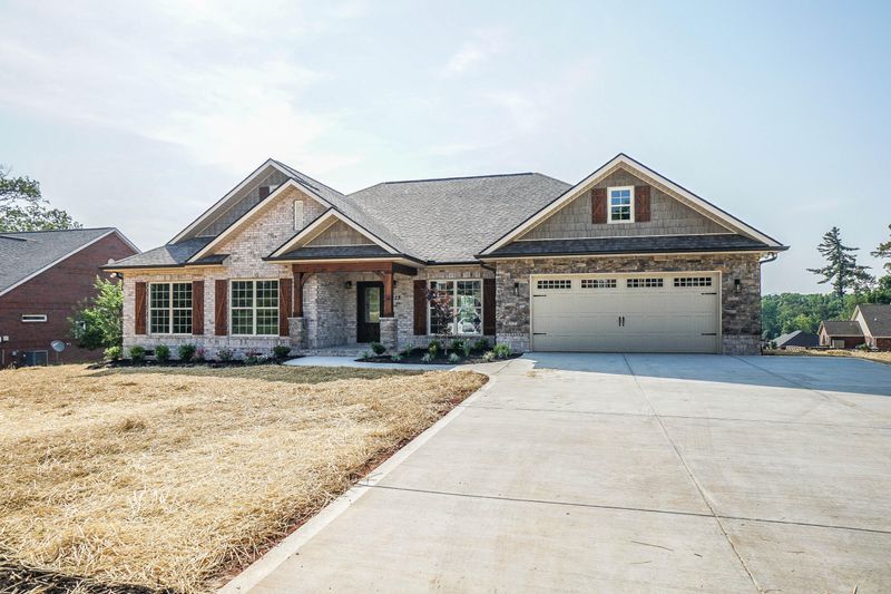 1128 Houston Springs Rd, Greenback, TN 37742