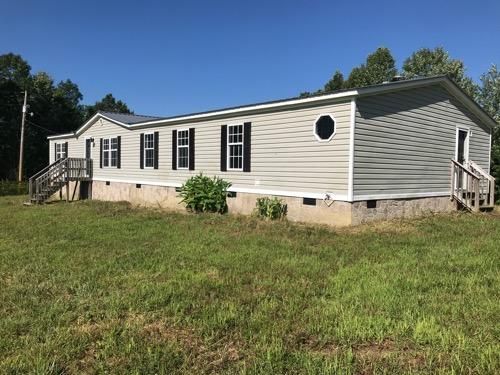 1129 Buffalo Rd, Oneida, TN 37841