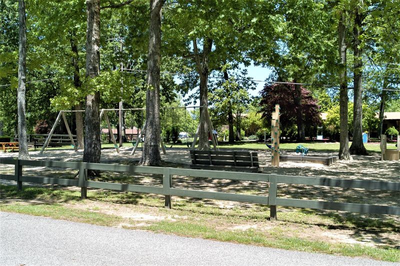 1129 Hernando, Crossville, TN 38572