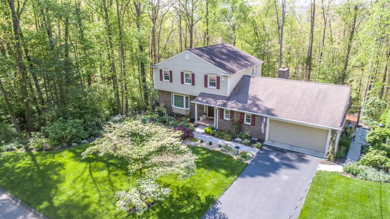 1129 W Outer Dr, Oak Ridge, TN 37830