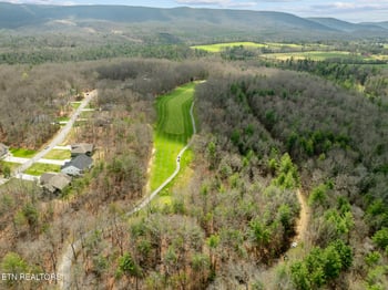 113 Broadstone Dr, Crossville, TN 38558