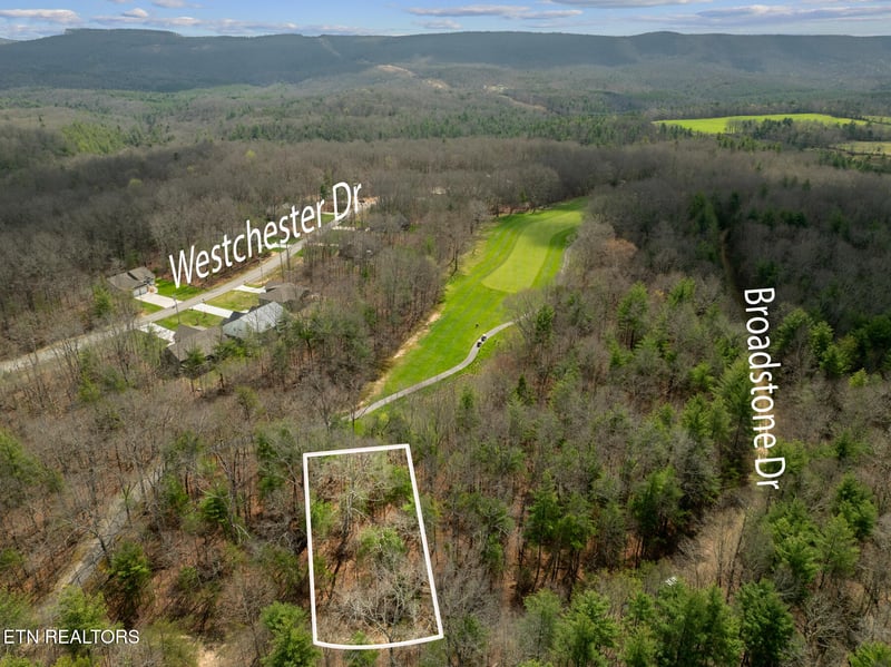 113 Broadstone Dr, Crossville, TN 38558