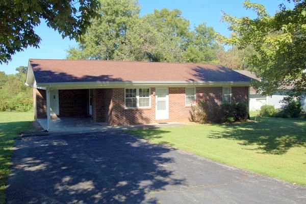 113 Carey St, Vonore, TN 37885