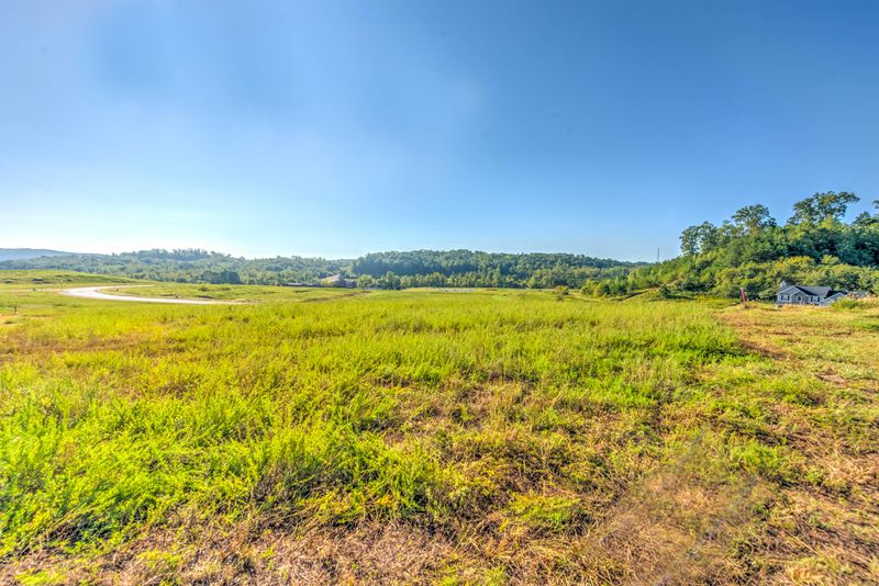 113 Checkerberry Rd #7, Oak Ridge, TN 37830
