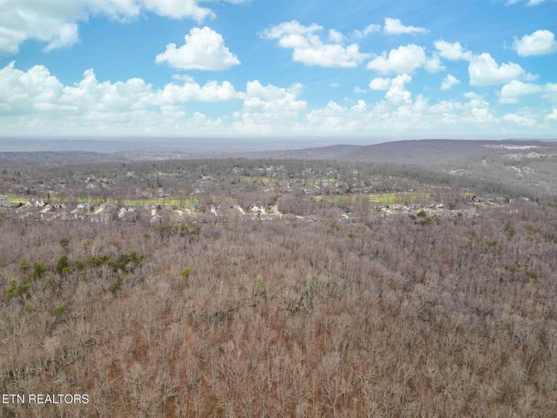 113 Cliffside Dr, Crossville, TN 38558