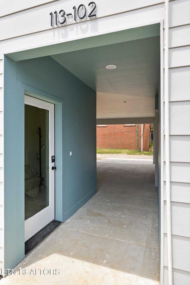 113 E Oldham #104, Knoxville, TN 37917