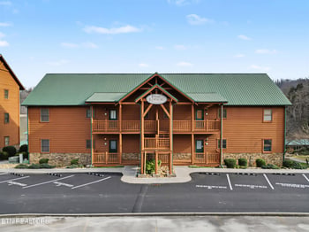 113 Evergreen Cir #2, Caryville, TN 37714