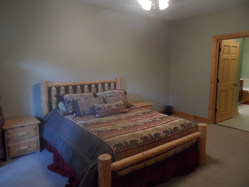 113 Evergreen Cir #201, Caryville, TN 37714