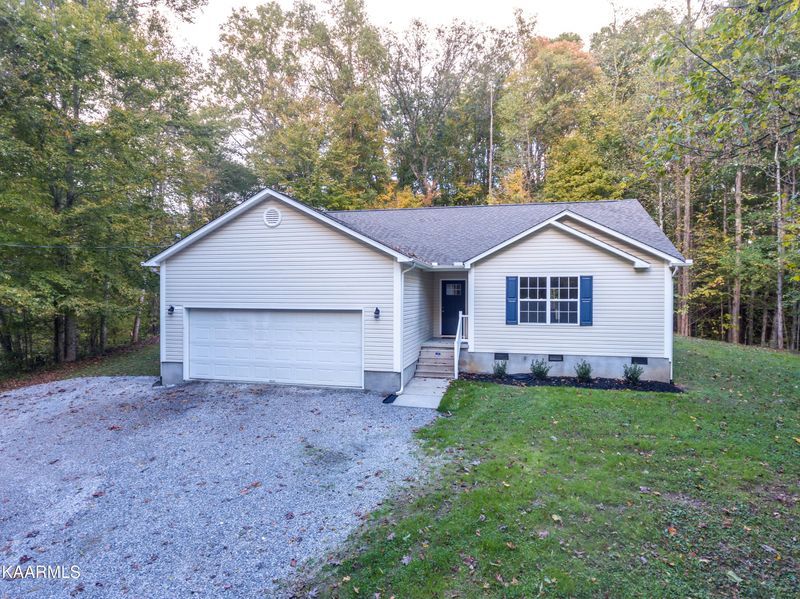 113 Fairview Church Rd, Heiskell, TN 37754
