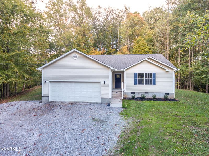 113 Fairview Church Rd, Heiskell, TN 37754