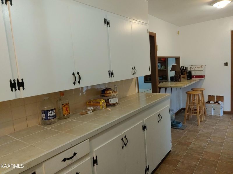 113 Indian Ln, Oak Ridge, TN 37830