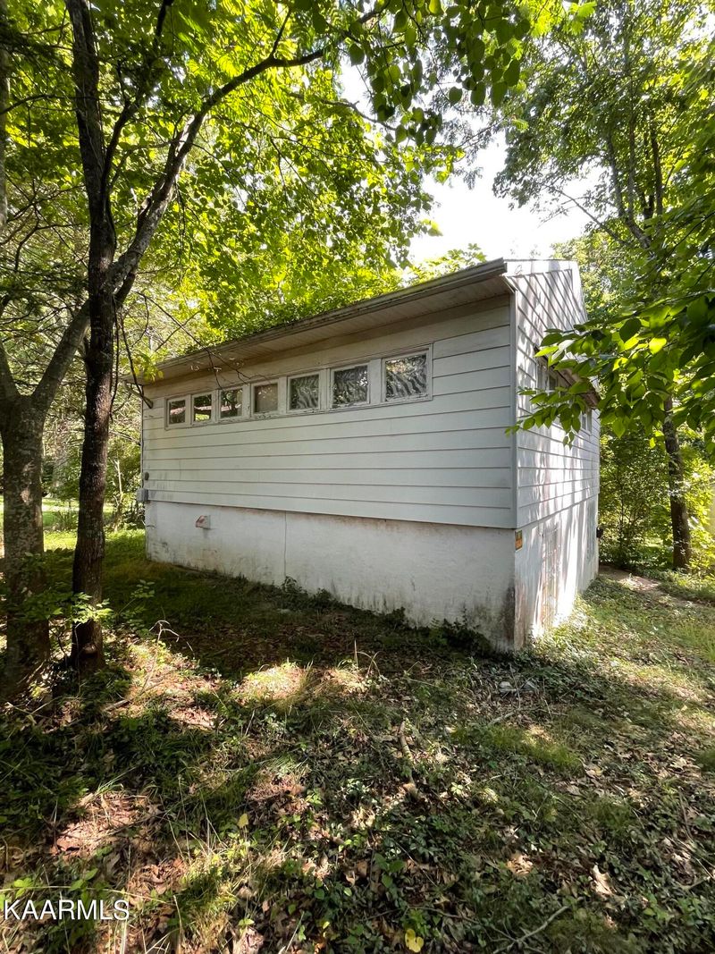 113 Jonathan Ln, Oak Ridge, TN 37830