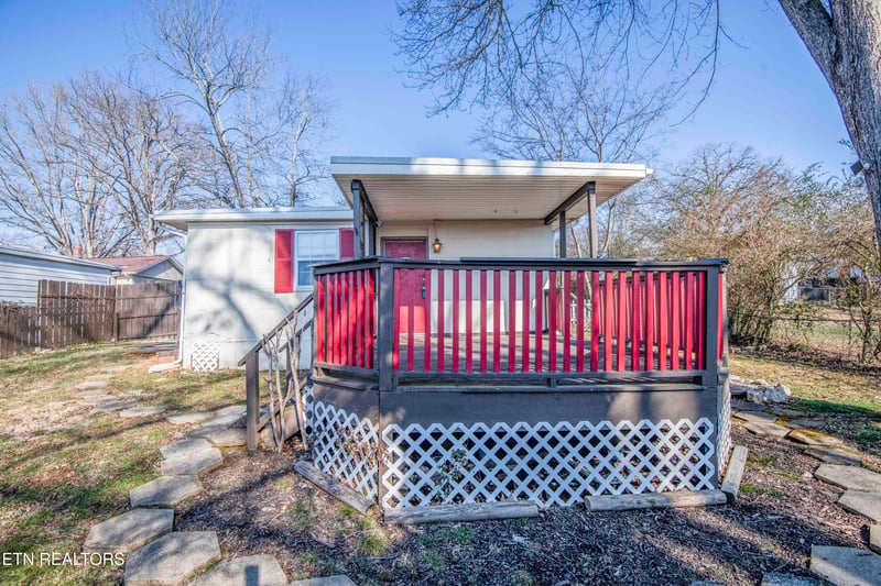 113 Niagara Ln, Oak Ridge, TN 37830