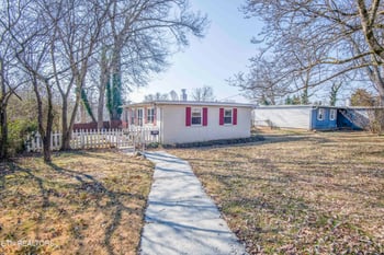 113 Niagara Ln, Oak Ridge, TN 37830